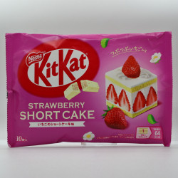 KitKat Ichigo Short Cake